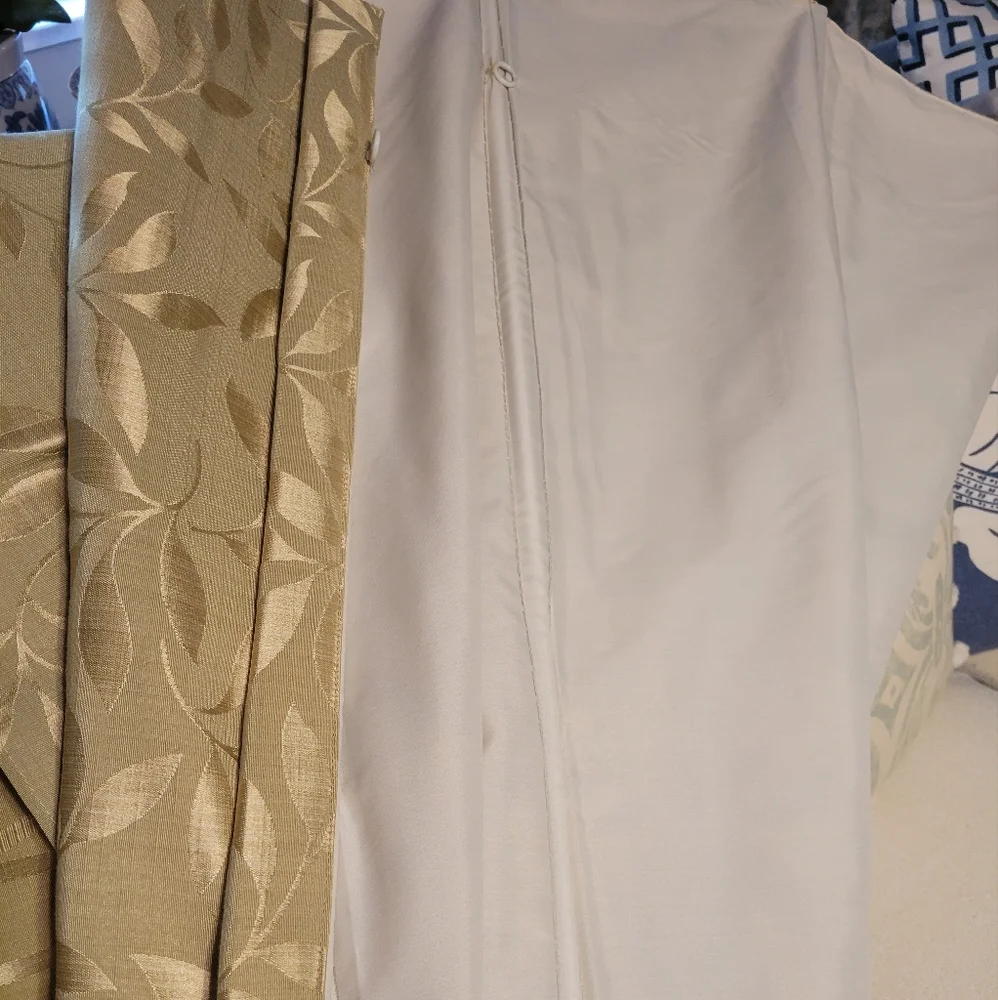 1 ROMAN SHADE FABRIC REPLACEMENT Sage green gold Leaf NO MOUNTING KIT - …